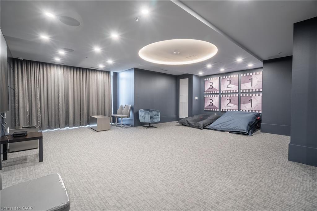 426-16 Concord Place, Grimsby, ON - Indoor