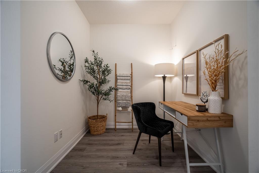 426-16 Concord Place, Grimsby, ON - Indoor Photo Showing Other Room