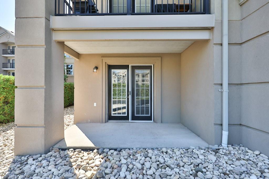 113-2035 Appleby Line, Burlington, ON - Outdoor With Exterior