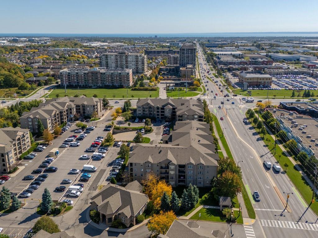 113-2035 Appleby Line, Burlington, ON - Outdoor With View