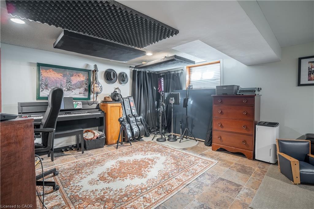 73 Kenilworth Avenue S, Hamilton, ON - Indoor