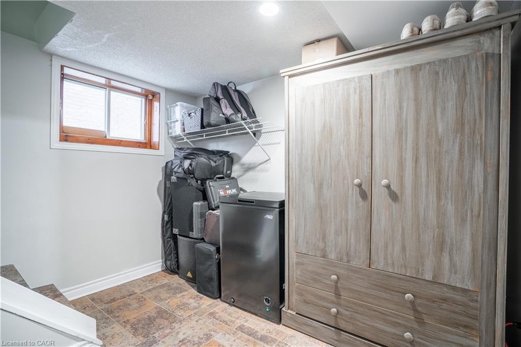 73 Kenilworth Avenue S, Hamilton, ON - Indoor