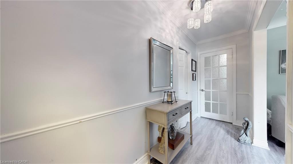 1306-08 Leighland Road, Burlington, ON - Indoor