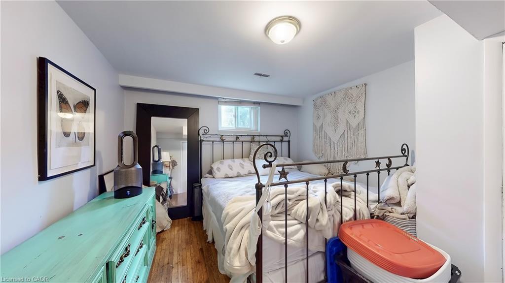 1306-08 Leighland Road, Burlington, ON - Indoor Photo Showing Bedroom