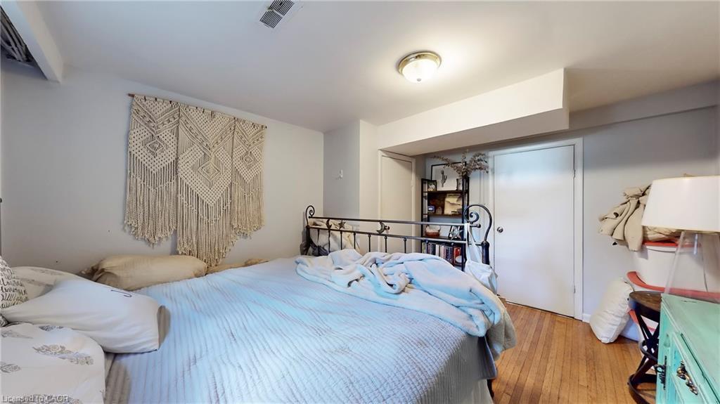 1306-08 Leighland Road, Burlington, ON - Indoor Photo Showing Bedroom