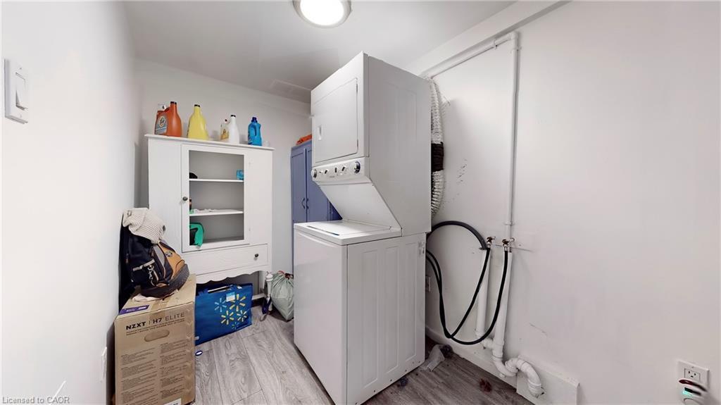 1306-08 Leighland Road, Burlington, ON - Indoor Photo Showing Laundry Room