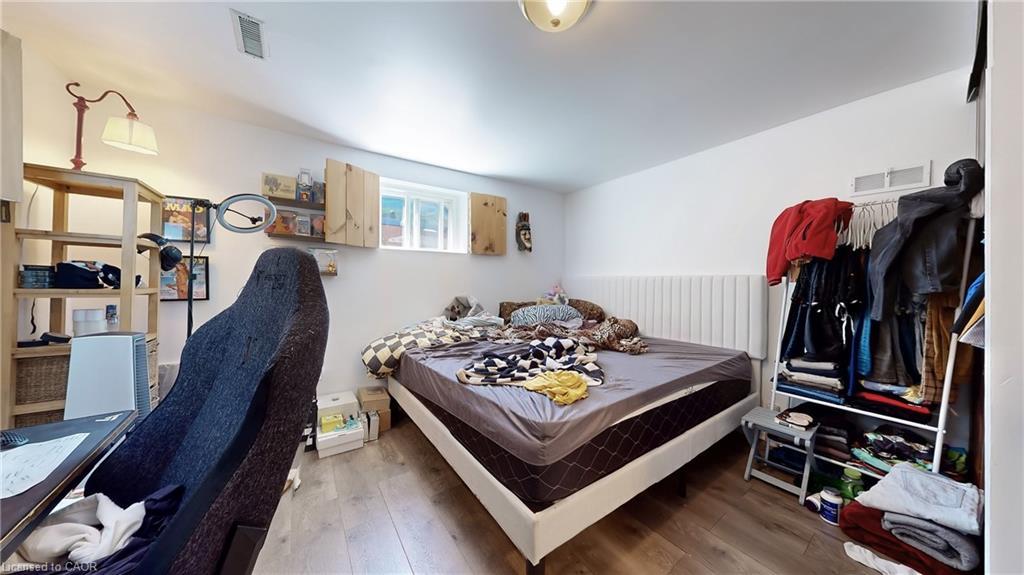 1306-08 Leighland Road, Burlington, ON - Indoor Photo Showing Bedroom