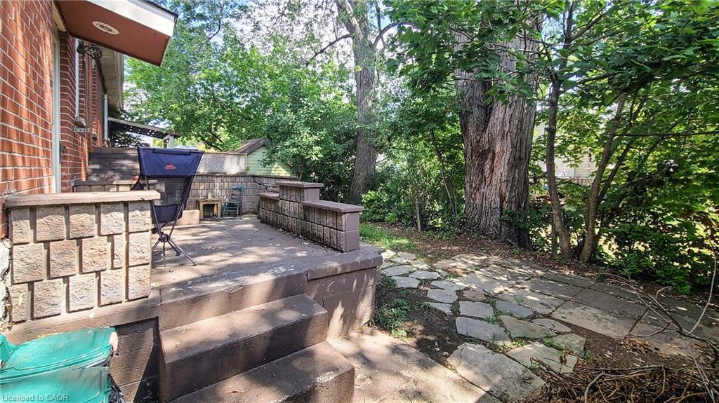 1306-08 Leighland Road, Burlington, ON - Outdoor