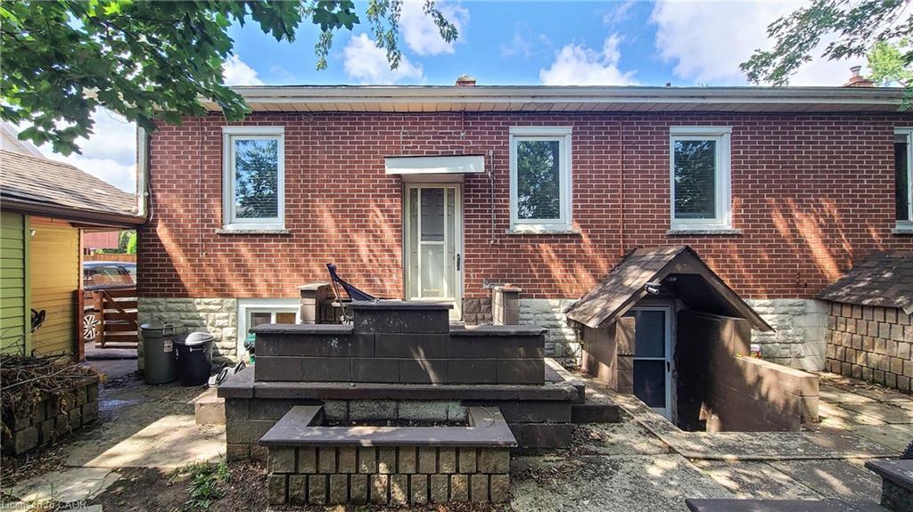 1306-08 Leighland Road, Burlington, ON - Outdoor With Exterior