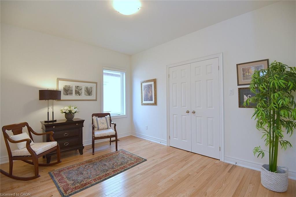 35 Riding Park Place, Dundas, ON - Indoor