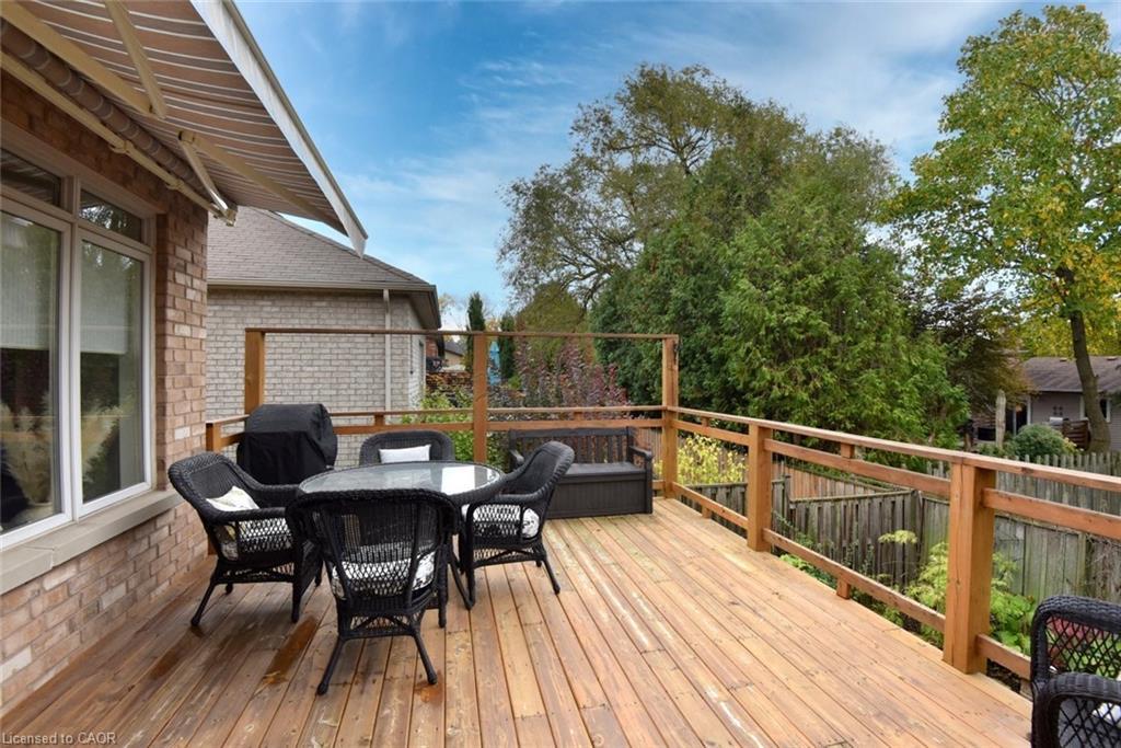 35 Riding Park Place, Dundas, ON - Outdoor With Deck Patio Veranda With Exterior