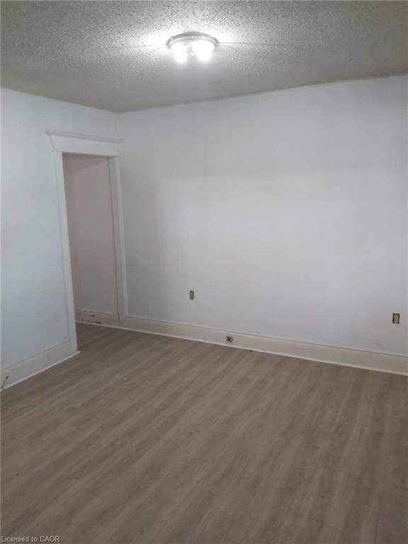 82 Cambridge Avenue, Hamilton, ON - Indoor Photo Showing Other Room