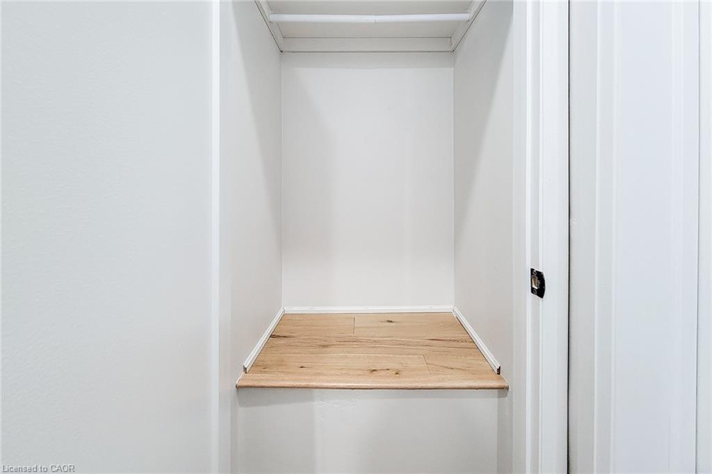 51 West Avenue N, Hamilton, ON - Indoor Photo Showing Other Room