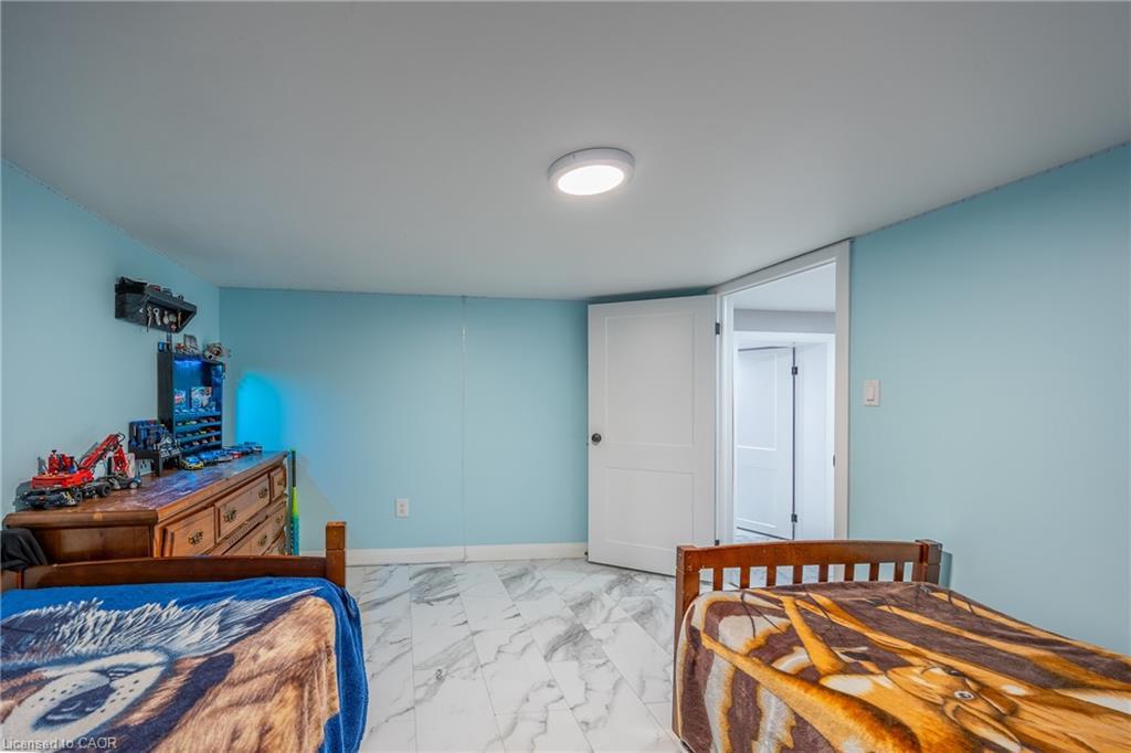 260 5Th Concession Rd Enr, Langton, ON - Indoor Photo Showing Bedroom