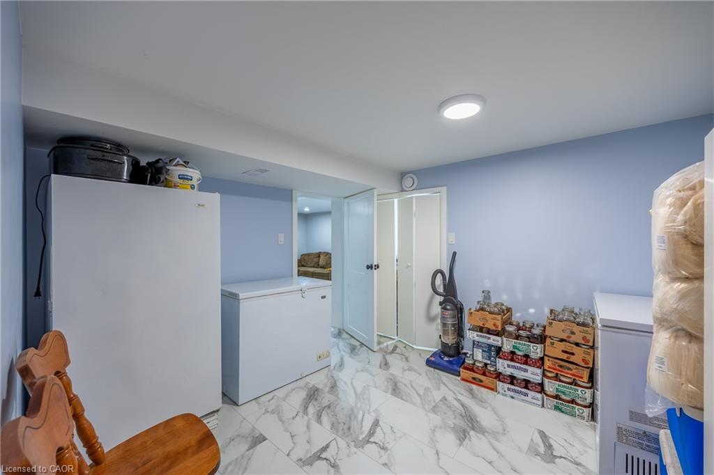 260 5Th Concession Rd Enr, Langton, ON - Indoor Photo Showing Other Room