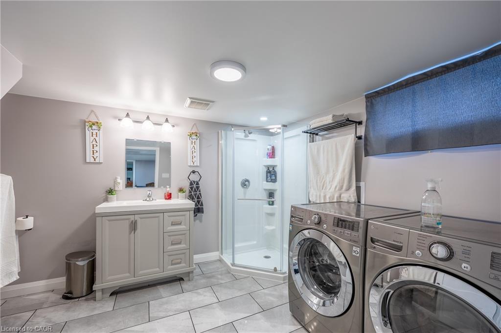 260 5Th Concession Rd Enr, Langton, ON - Indoor Photo Showing Laundry Room