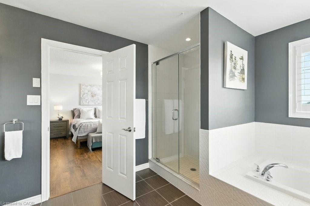 120 Spencer Drive, Elora, ON - Indoor Photo Showing Bathroom