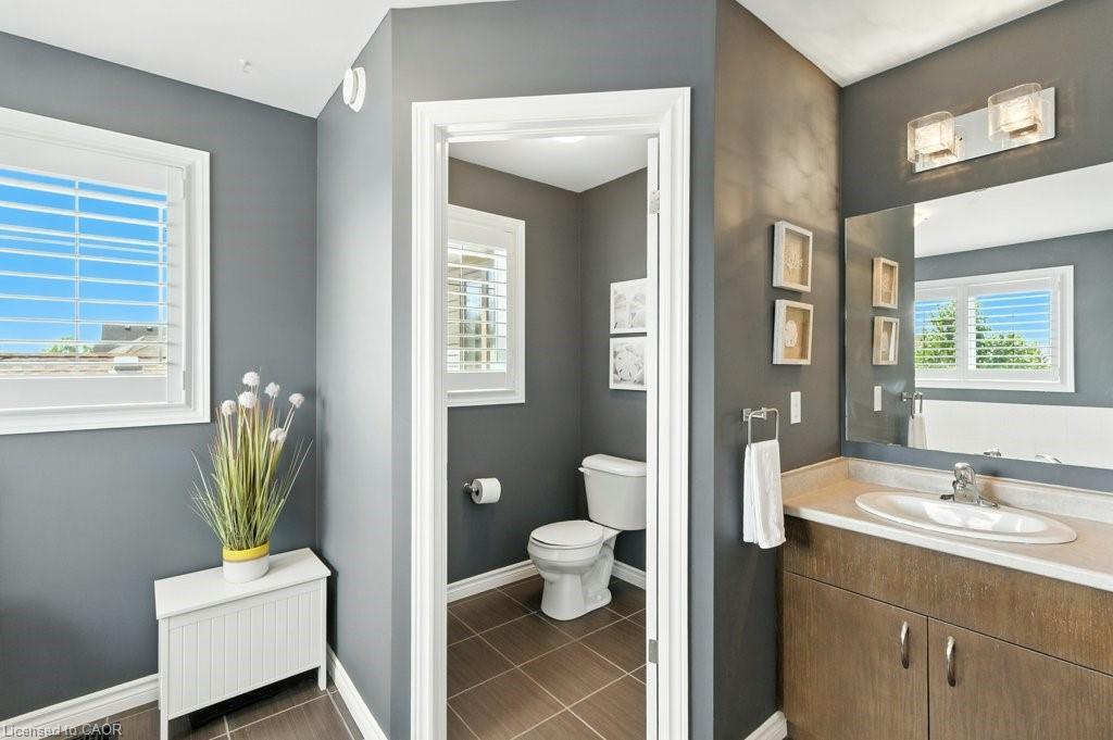 120 Spencer Drive, Elora, ON - Indoor Photo Showing Bathroom