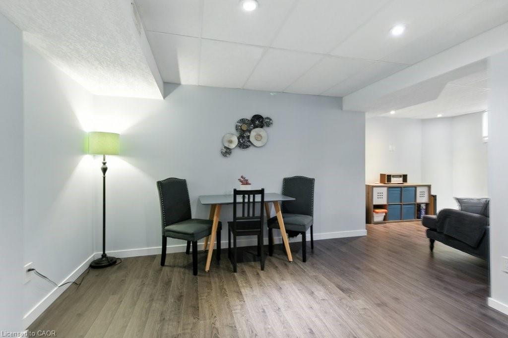 120 Spencer Drive, Elora, ON - Indoor