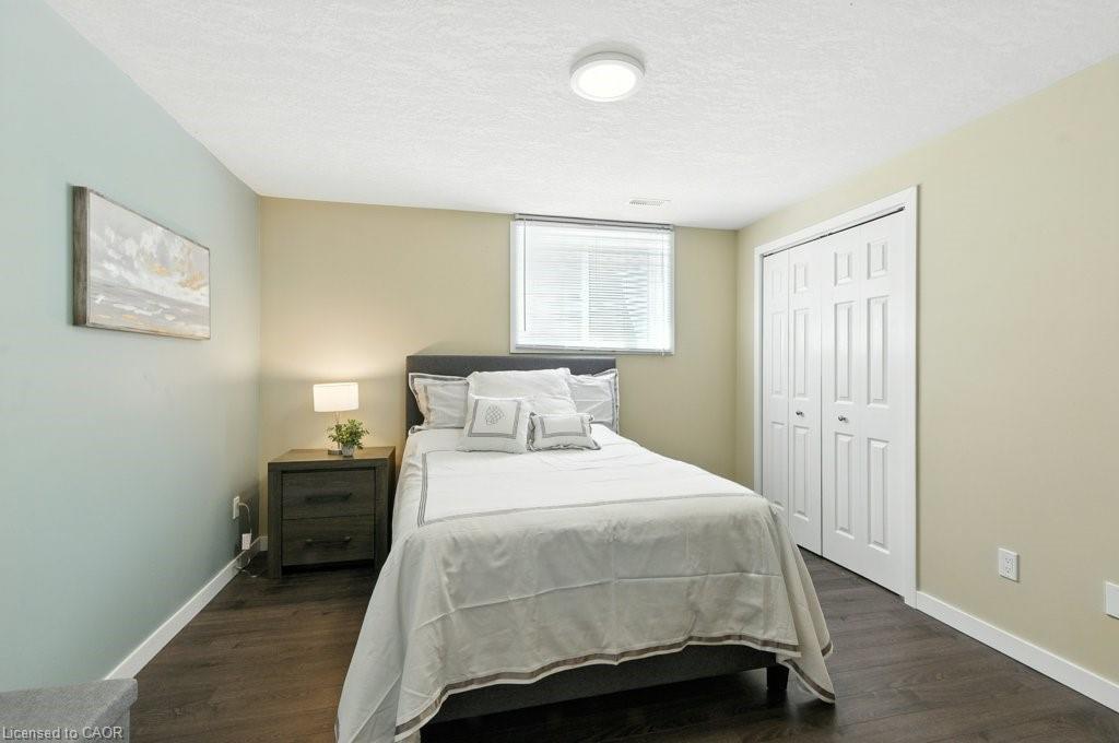 120 Spencer Drive, Elora, ON - Indoor Photo Showing Bedroom