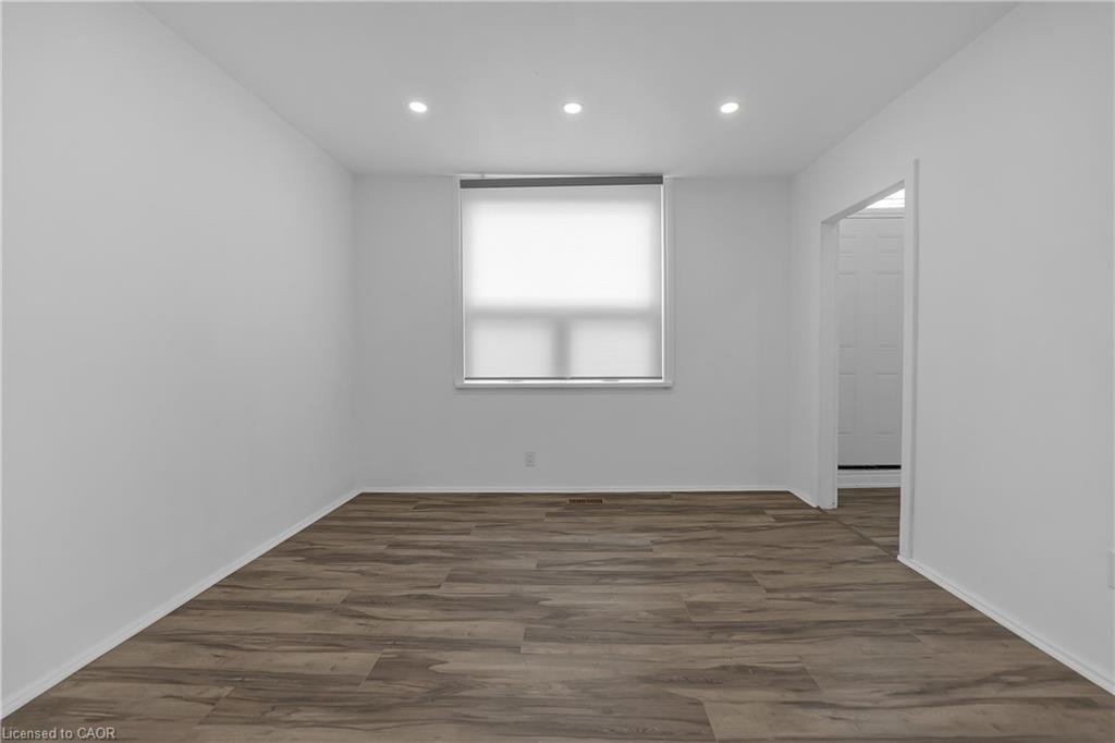 143 Ferrie Street E, Hamilton, ON - Indoor Photo Showing Other Room