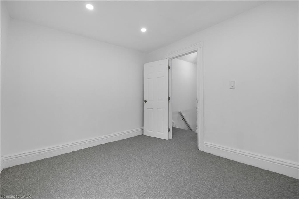 143 Ferrie Street E, Hamilton, ON - Indoor Photo Showing Other Room