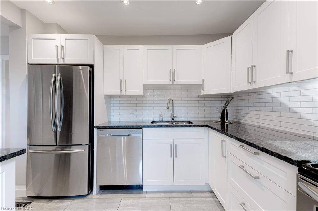97 Knyvet Avenue, Hamilton, ON - Indoor Photo Showing Kitchen With Upgraded Kitchen