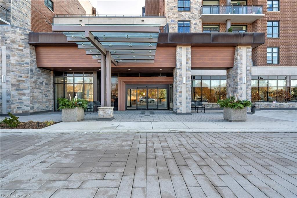 106-3290 New Street, Burlington, ON - Outdoor