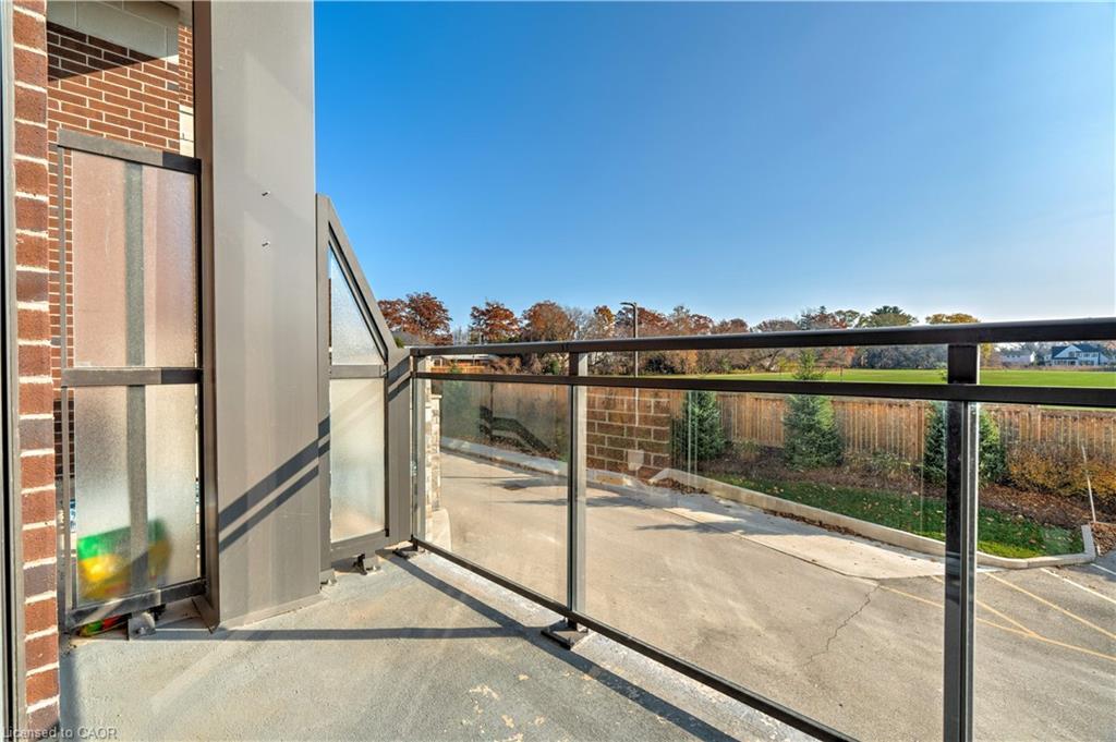 106-3290 New Street, Burlington, ON - Outdoor With Balcony