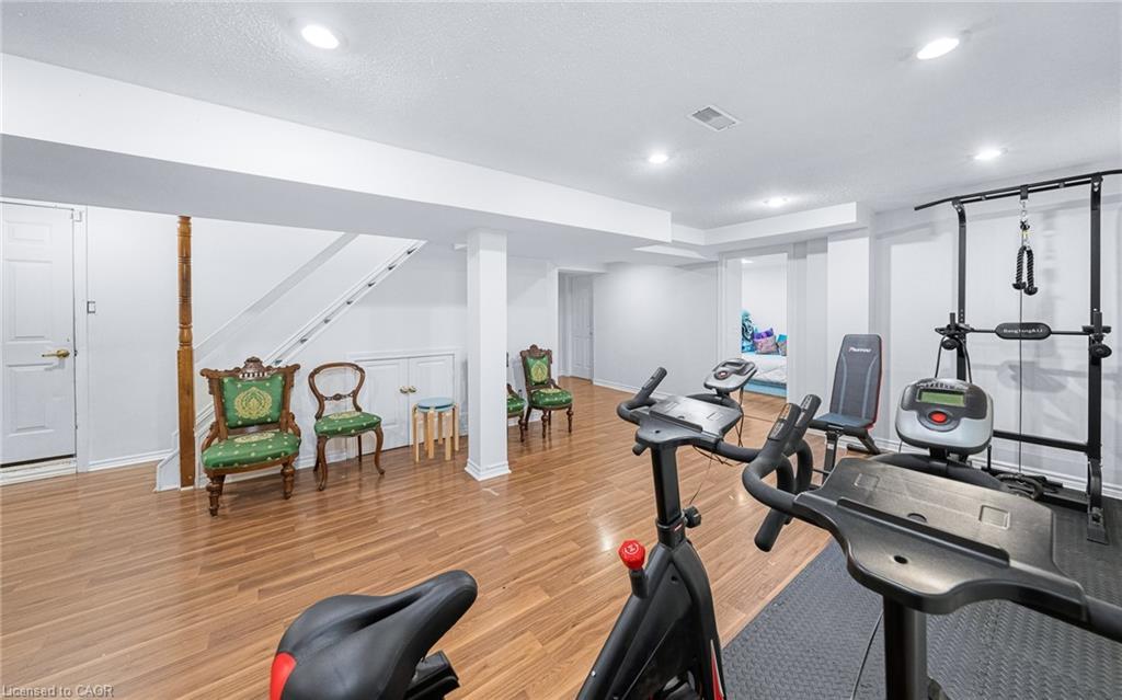 46 Novoco Drive, Hamilton, ON - Indoor Photo Showing Gym Room