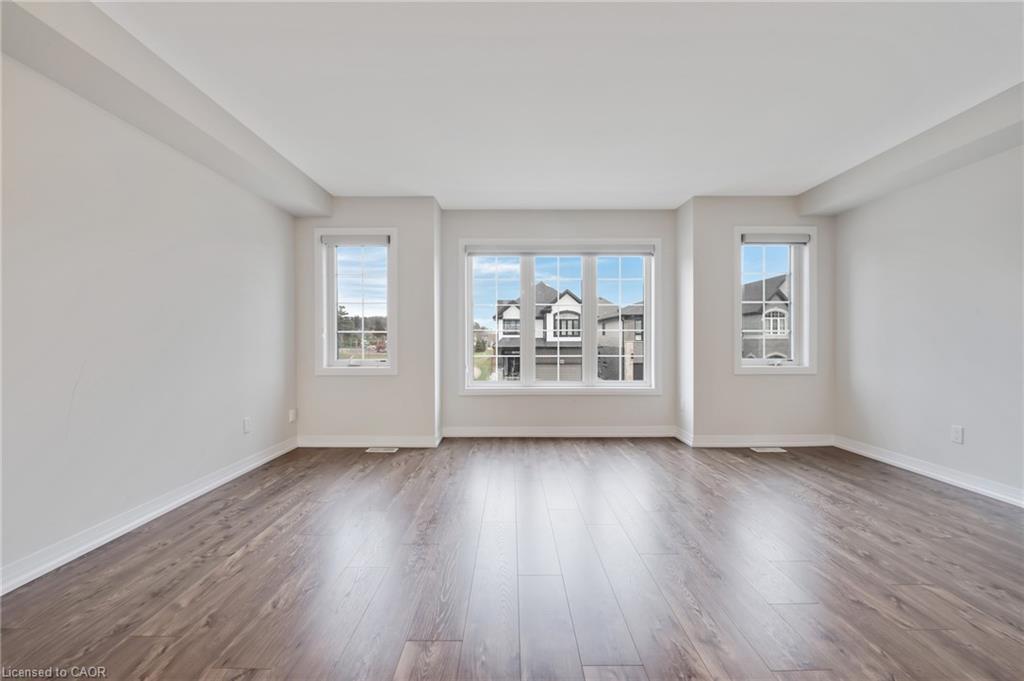 110 Ian Ormston Drive, Kitchener, ON - Indoor Photo Showing Other Room