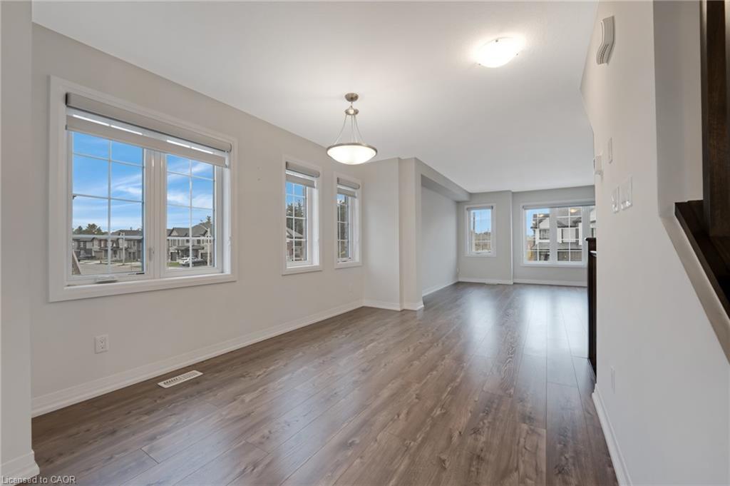 110 Ian Ormston Drive, Kitchener, ON - Indoor Photo Showing Other Room