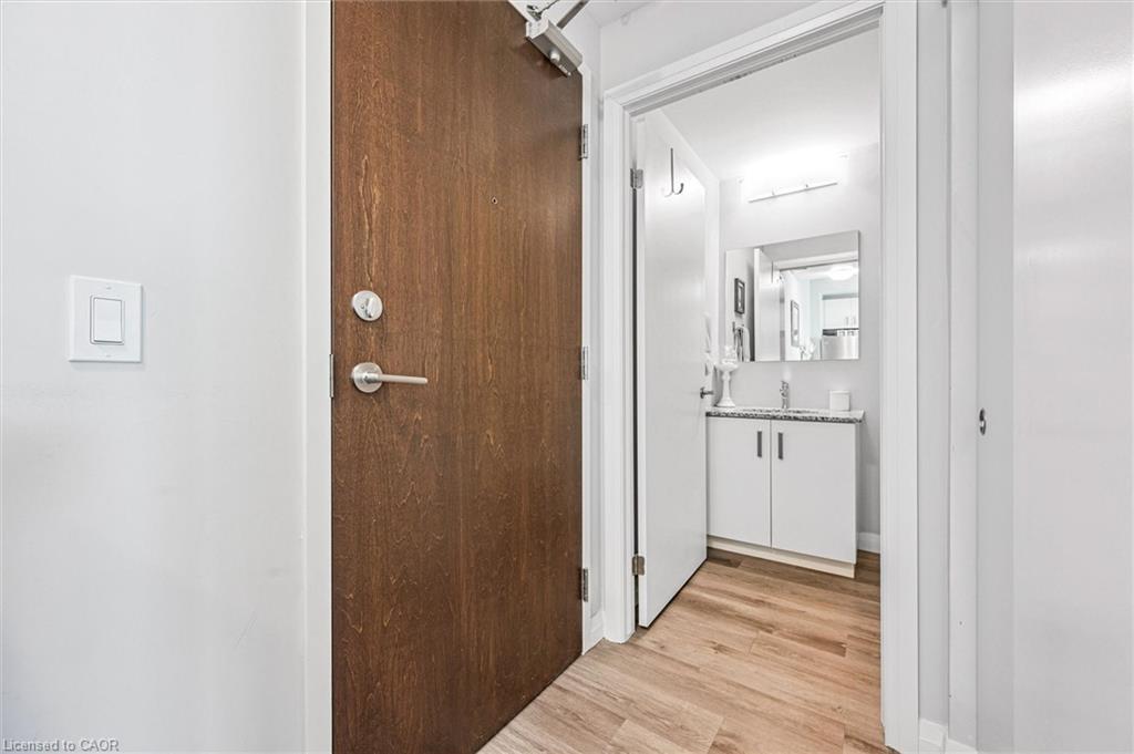 416-108 Garment Street, Kitchener, ON - Indoor Photo Showing Other Room