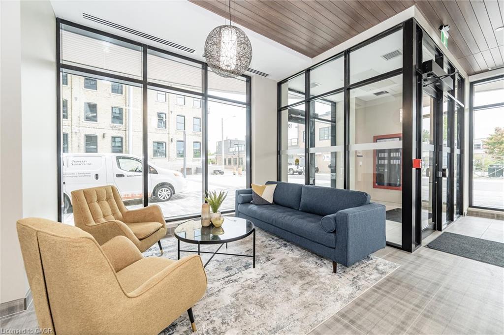 416-108 Garment Street, Kitchener, ON - Indoor