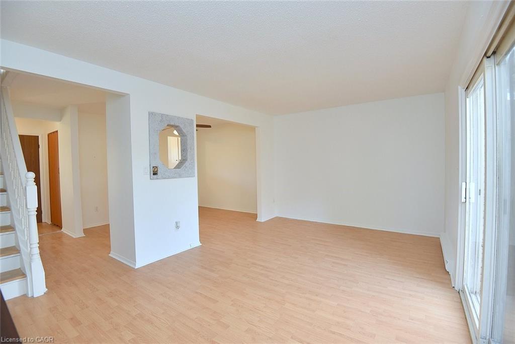 30A-1564 Garth Street, Hamilton, ON - Indoor Photo Showing Other Room