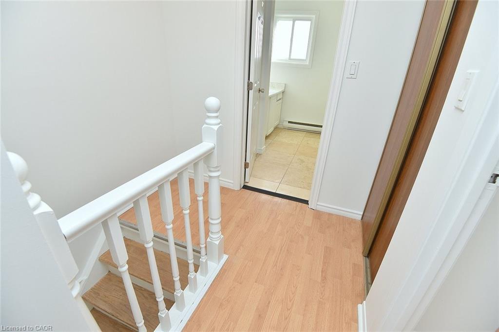 30A-1564 Garth Street, Hamilton, ON - Indoor Photo Showing Other Room