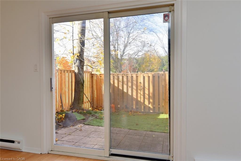 30A-1564 Garth Street, Hamilton, ON - Indoor Photo Showing Other Room