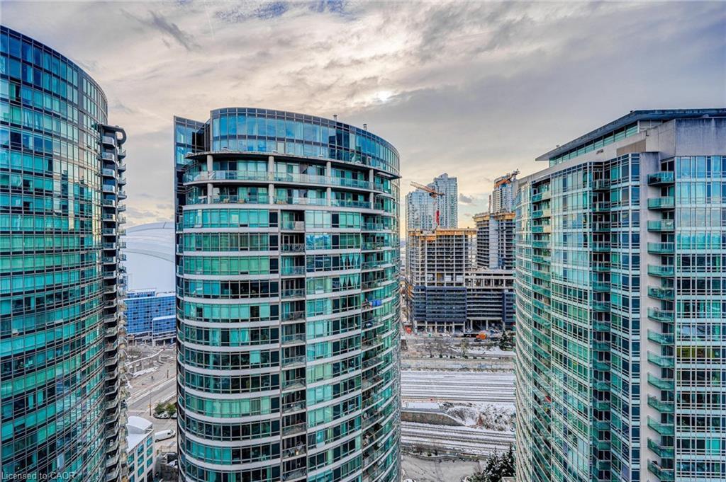 2305-352 Front Street, Toronto, ON - Outdoor With Facade