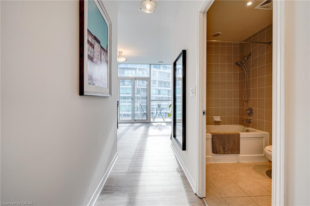 2305-352 Front Street, Toronto, ON - Indoor