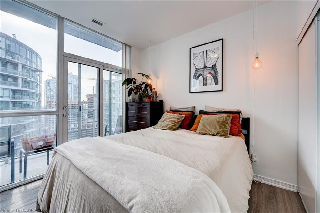 2305-352 Front Street, Toronto, ON - Indoor Photo Showing Bedroom