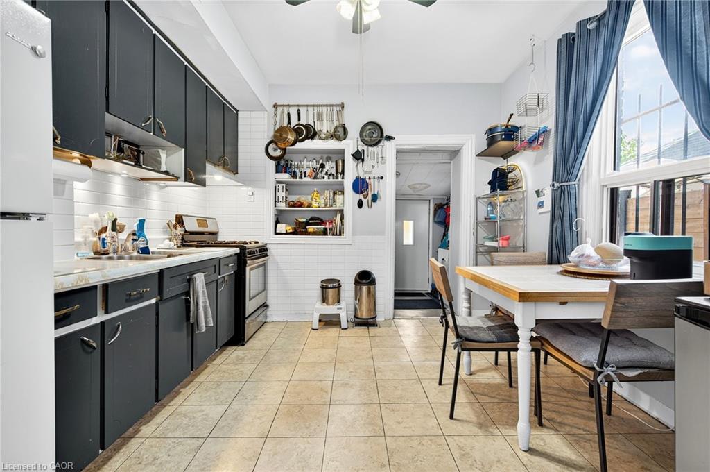 79 Murray Street E, Hamilton, ON - Indoor