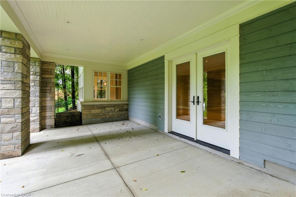 391 Patricia Drive, Burlington, ON - Outdoor With Exterior