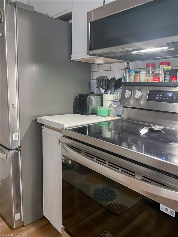 116-130 Conway Drive, London, ON - Indoor Photo Showing Kitchen