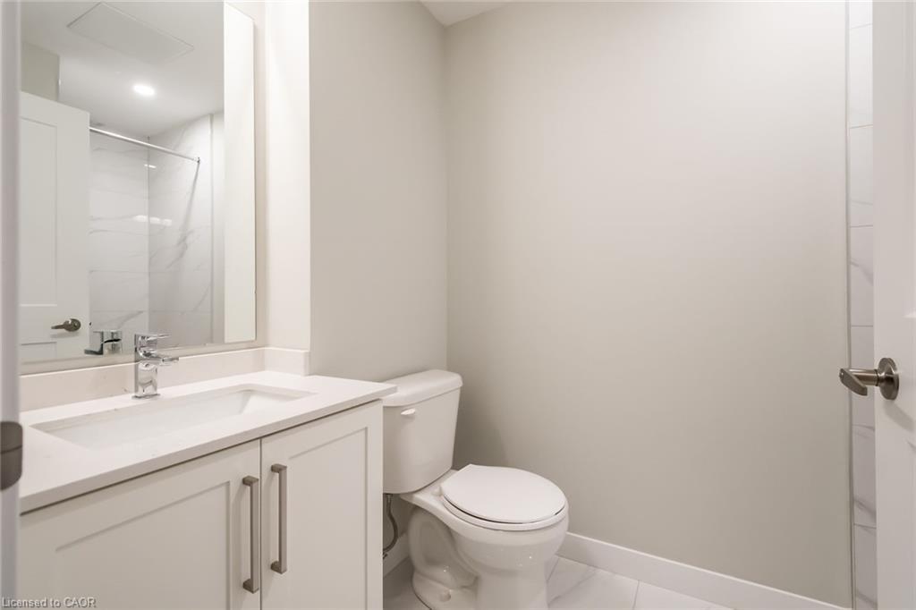 1503-15 Queen Street S, Hamilton, ON - Indoor Photo Showing Bathroom