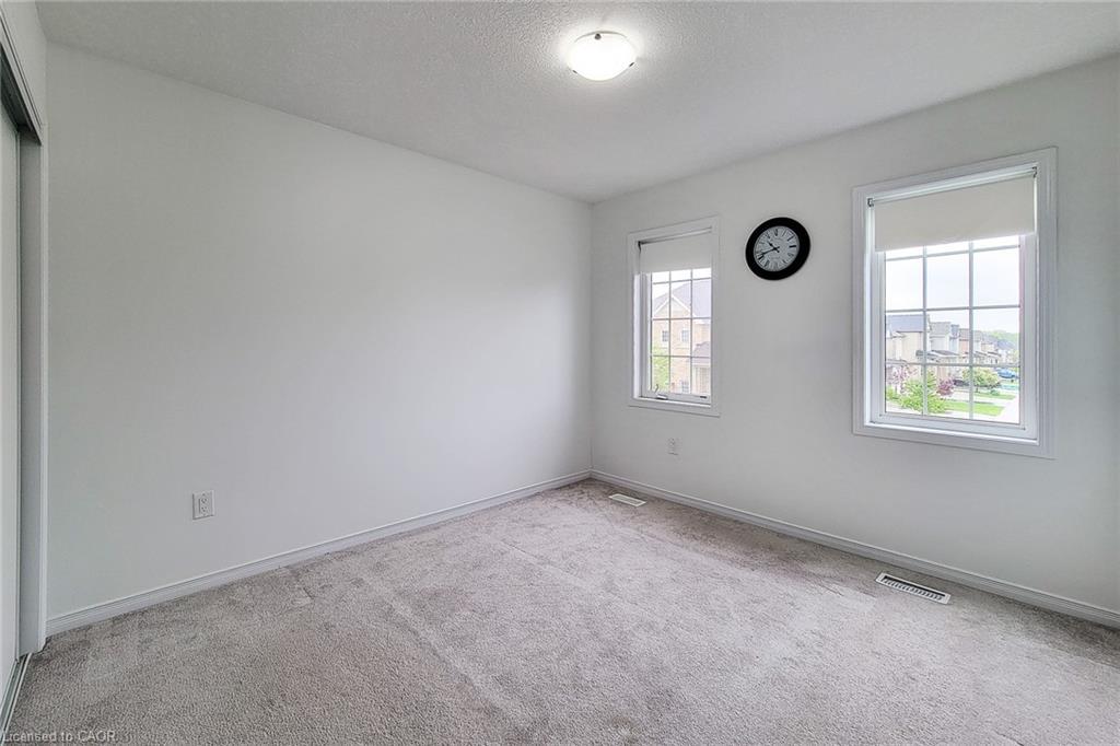 76 Mcallistar Drive, Binbrook, ON - Indoor Photo Showing Other Room