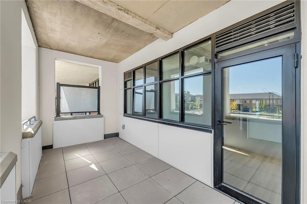 221-120 Huron Street, Guelph, ON - Indoor