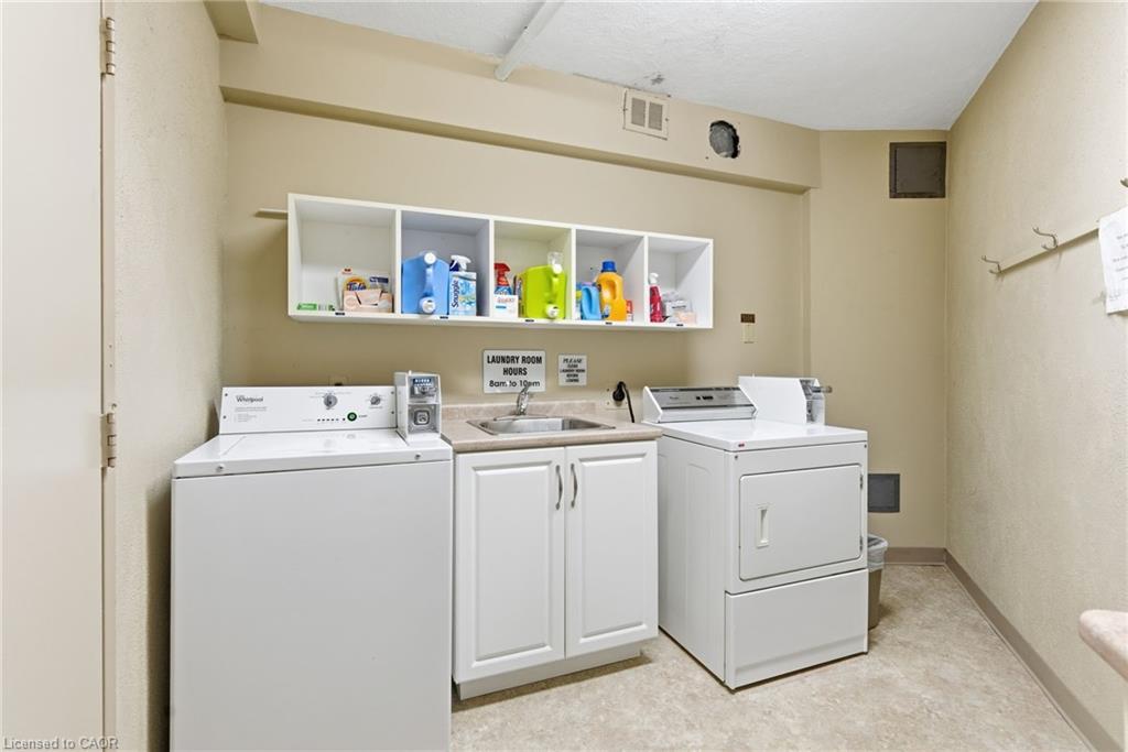 101-190 Highway 20 W, Pelham, ON - Indoor Photo Showing Laundry Room