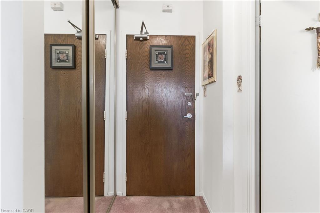 101-190 Highway 20 W, Pelham, ON - Indoor Photo Showing Other Room