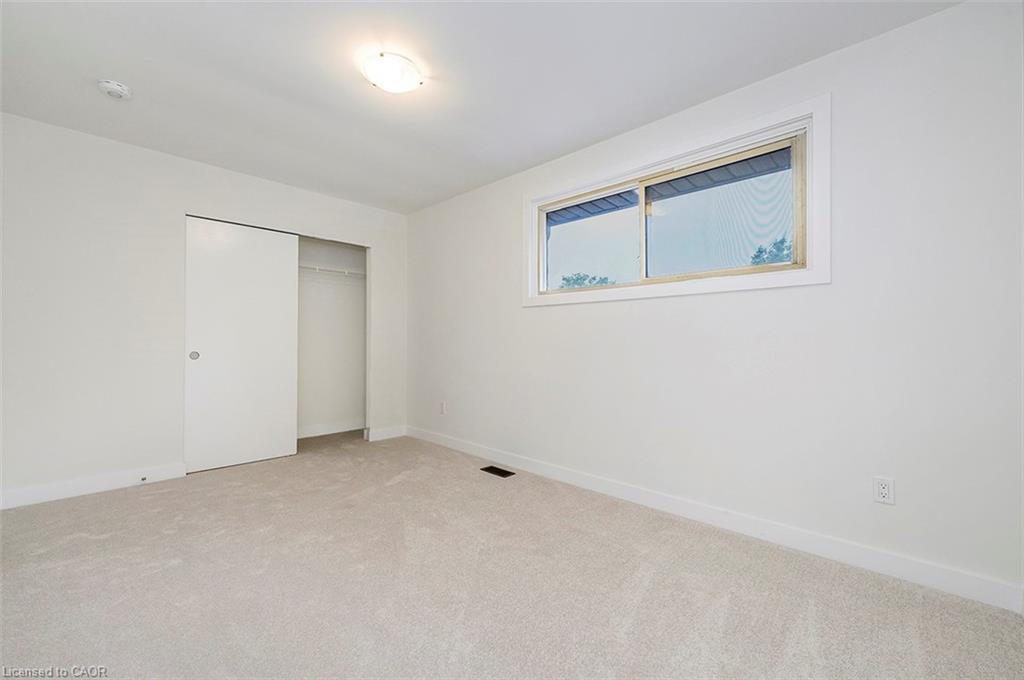 59 Woodman Drive, Hamilton, ON - Indoor Photo Showing Other Room