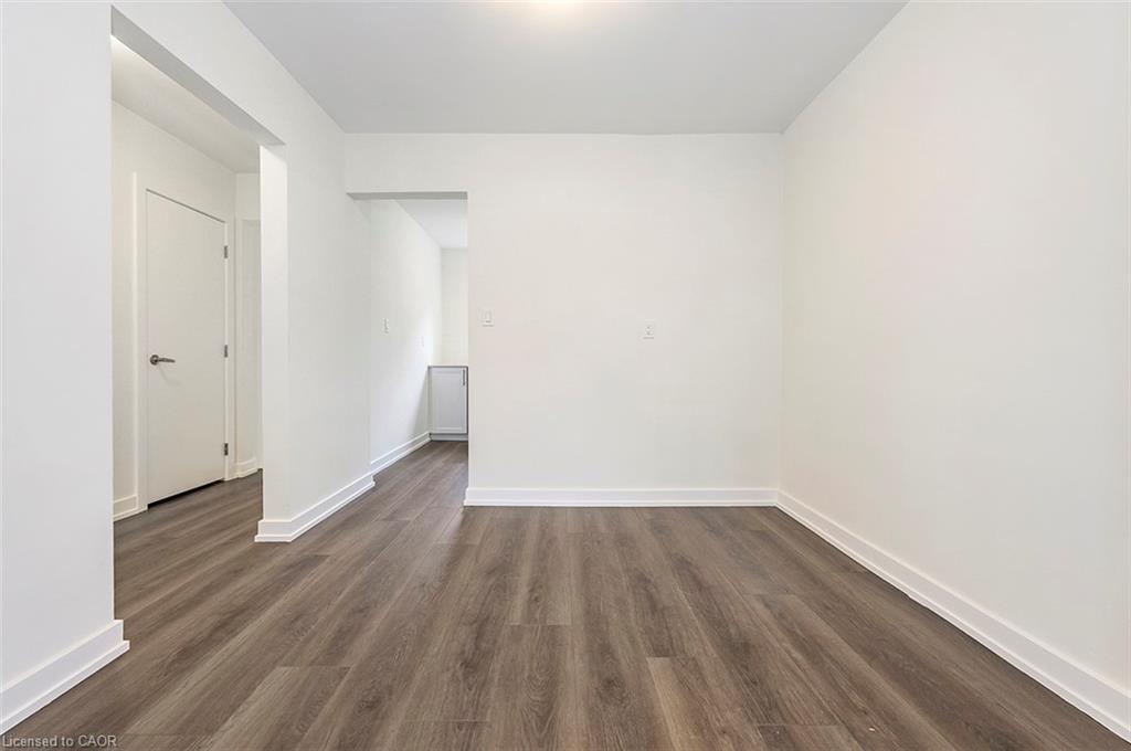 59 Woodman Drive, Hamilton, ON - Indoor Photo Showing Other Room